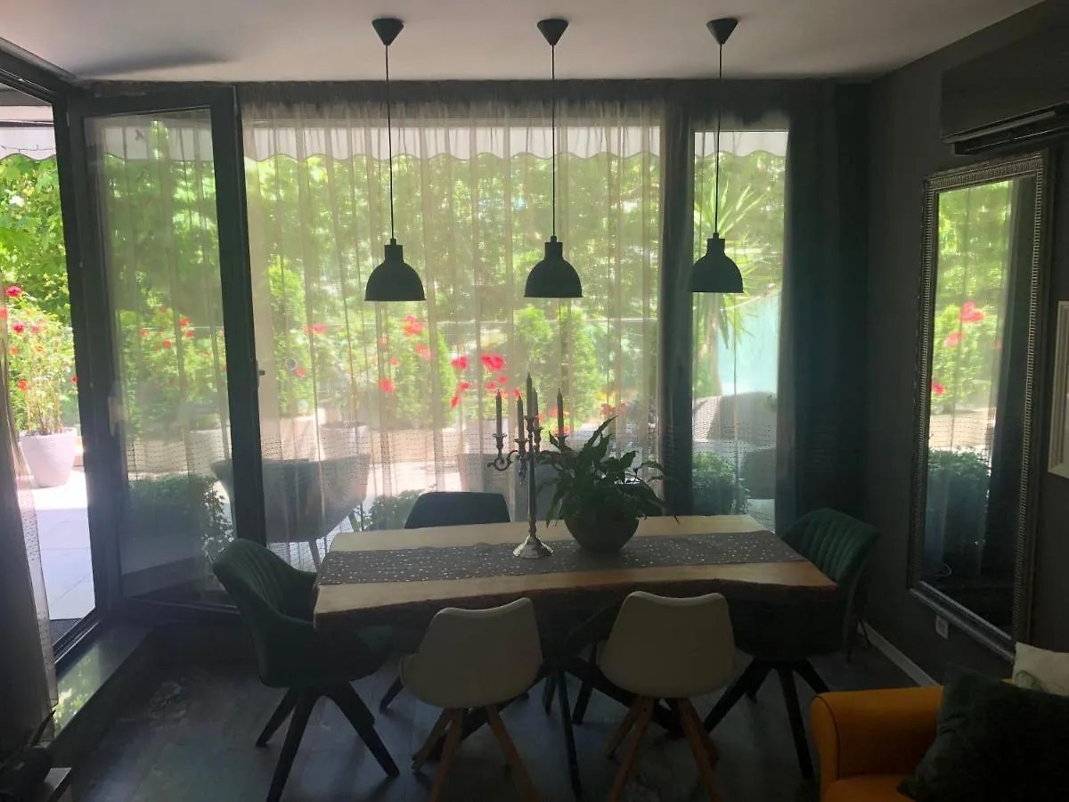 Sea Garden Apartment Varna 0*,